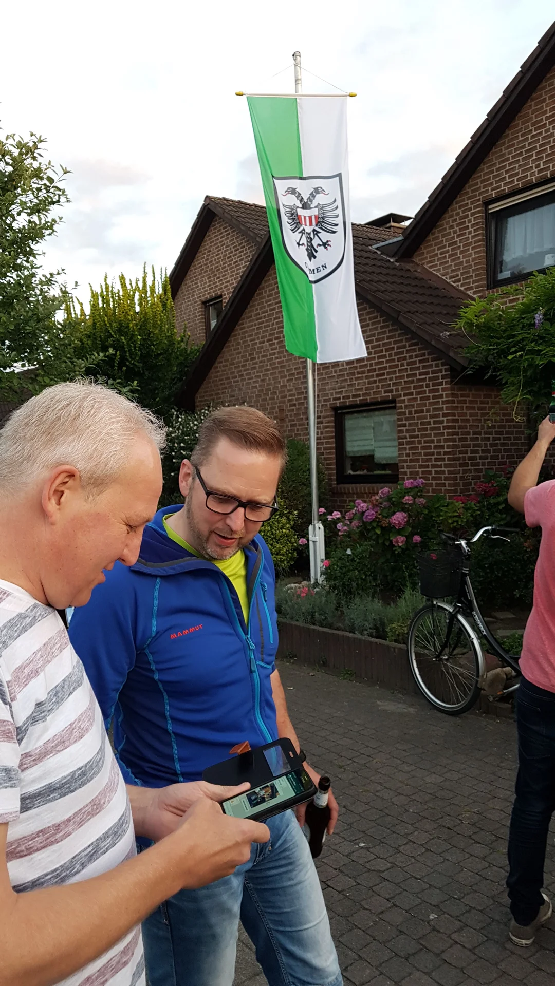 Bannerfahne mittel aus dem Adlershop