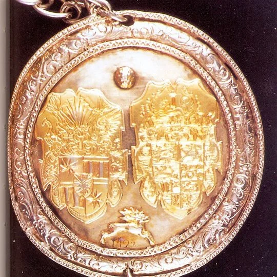 Plakette aus dem Jahr 1492
