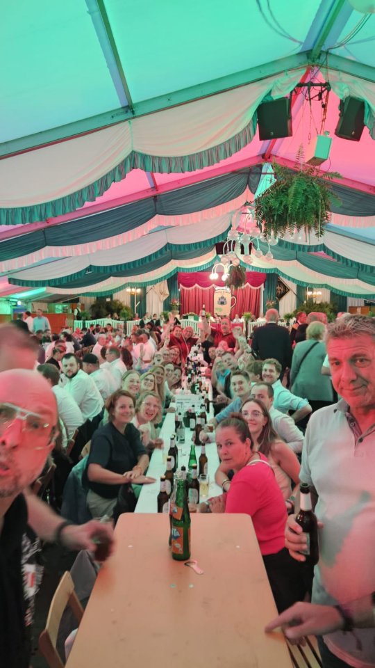🍻 Zu Gast bei St. Johanni Borken! 🍻 Gestern durften wir der Einladung des Bürgerschützenvereins st.johanni.borken folgen…